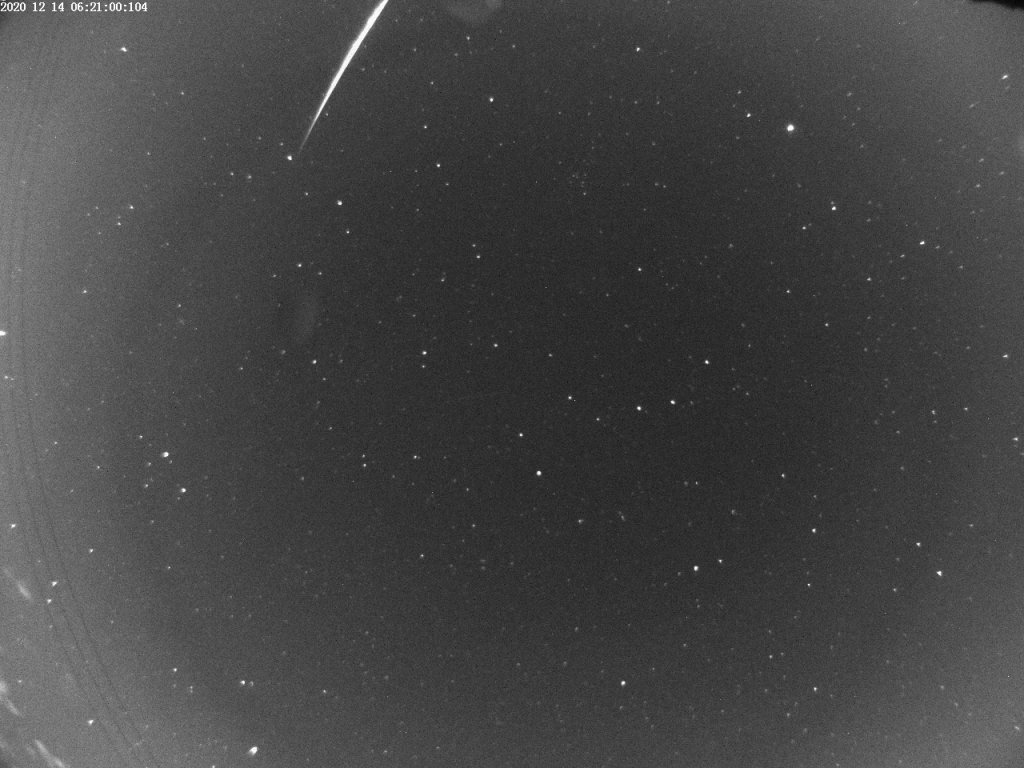 2020-12-14-0621-graham-winstanley-geminid1