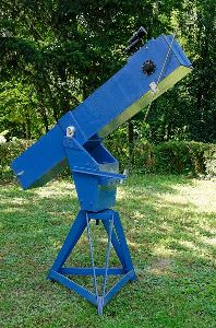 a reflecting telescope